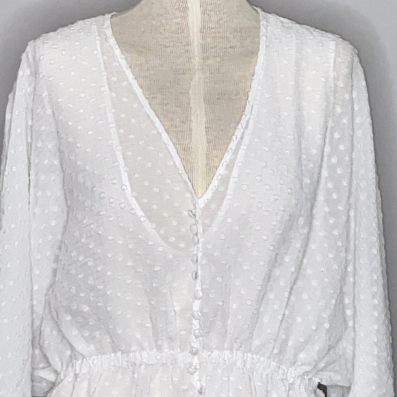 Textile Elizabeth & James White Dotted Blouse - L - Picture 3 of 7